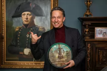 Иван Охлобыстин и Кристина Асмус сыграют в сериале "Нефть"