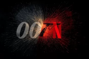 Netflix неожиданно получил права на фильмы о Джеймсе Бонде