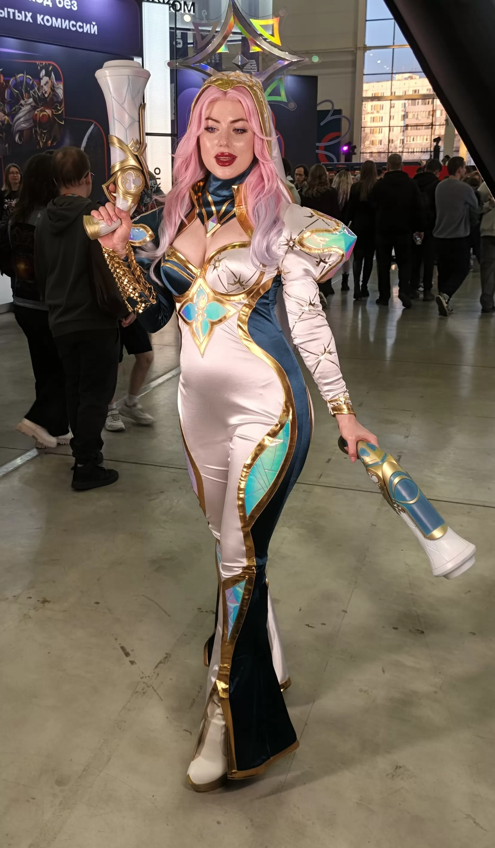 Фотография N 268086 из фотогалереи "Comic Con Игромир 2025. Косплей"