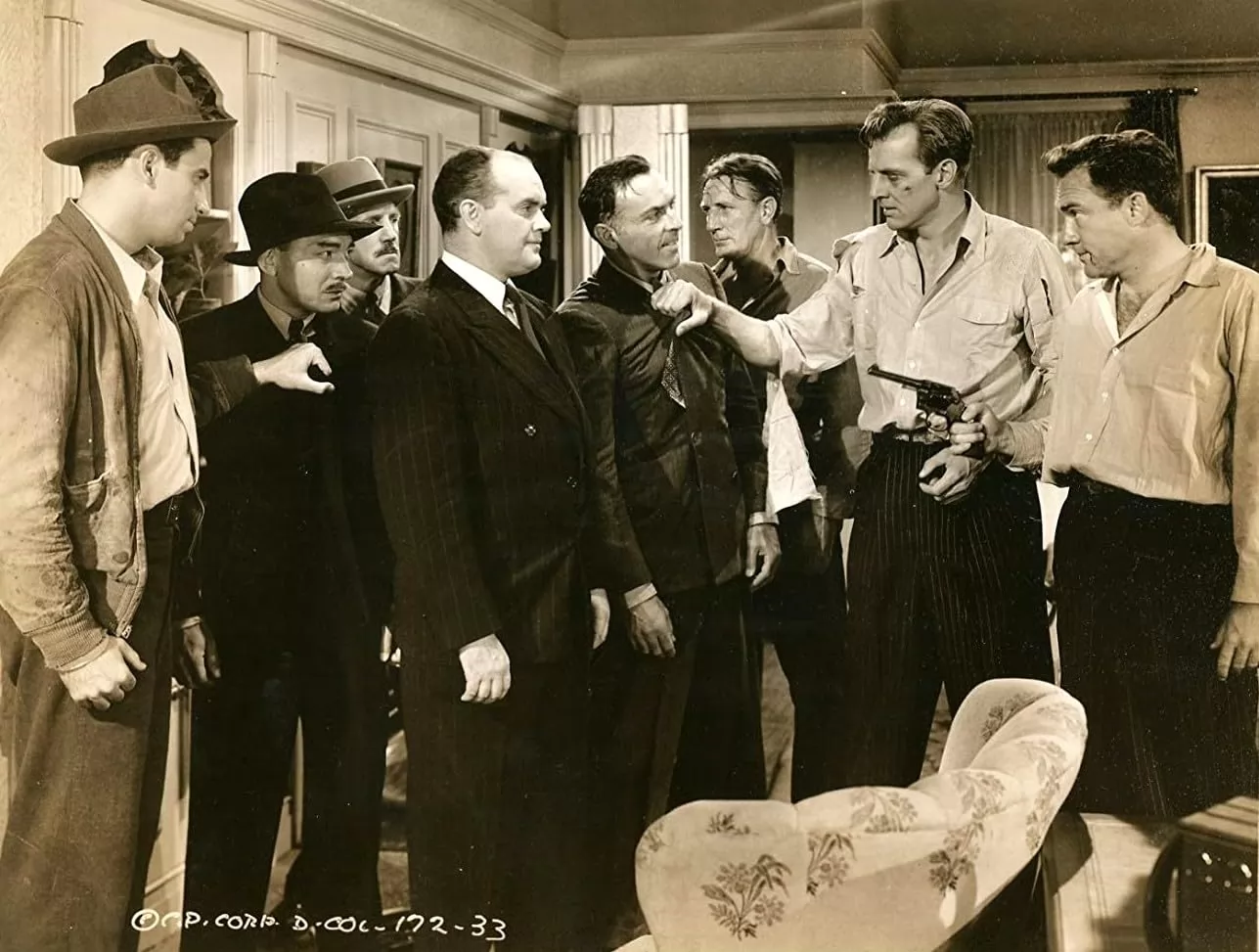 Фильм Подпольный агент (1942). Кадр N256534