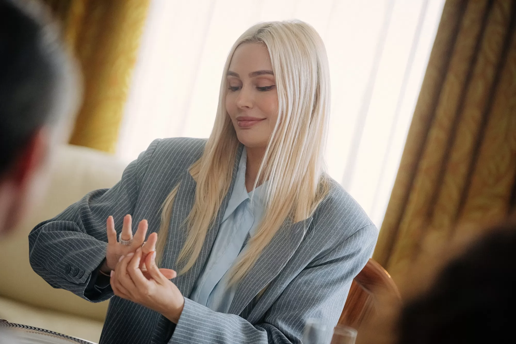 Сериал Бедные смеются, богатые плачут (2024-2025). Кадр N257778