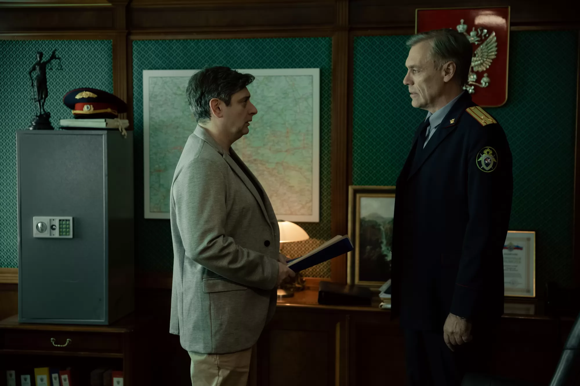 Сериал Вне закона (2025). Кадр N258185