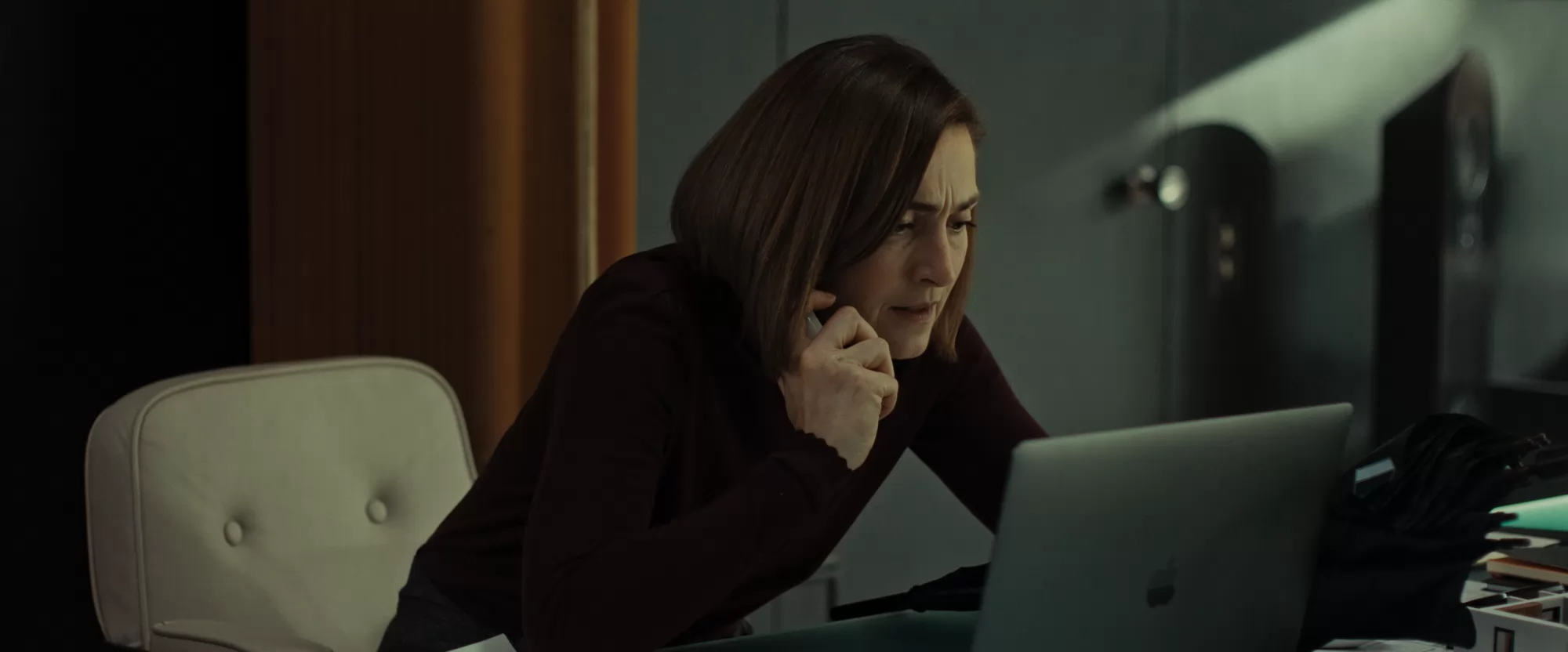 Фильм По следу тени (2024). Кадр N259230