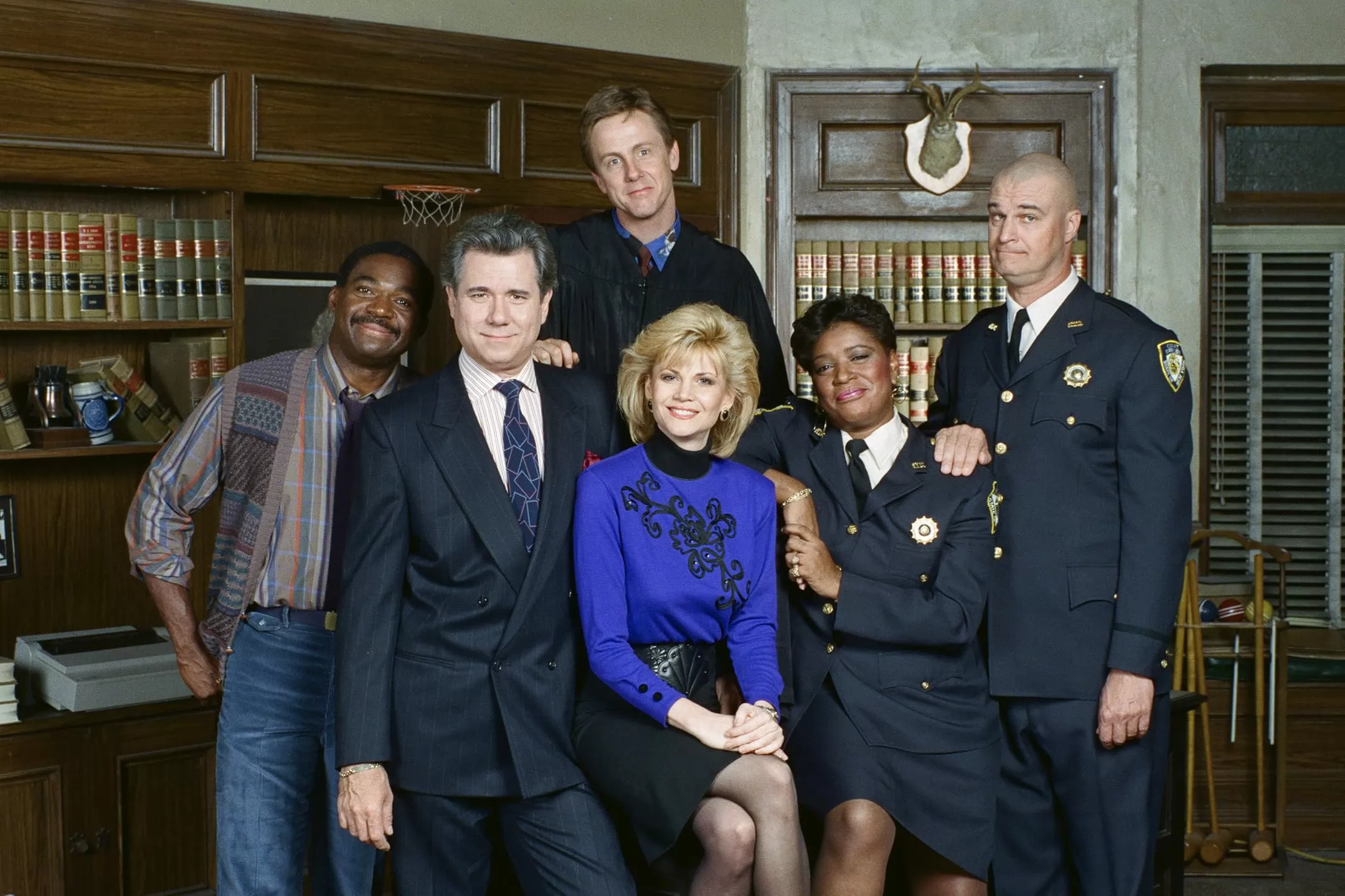 Сериал Ночной суд (1984-1992). Кадр N259740