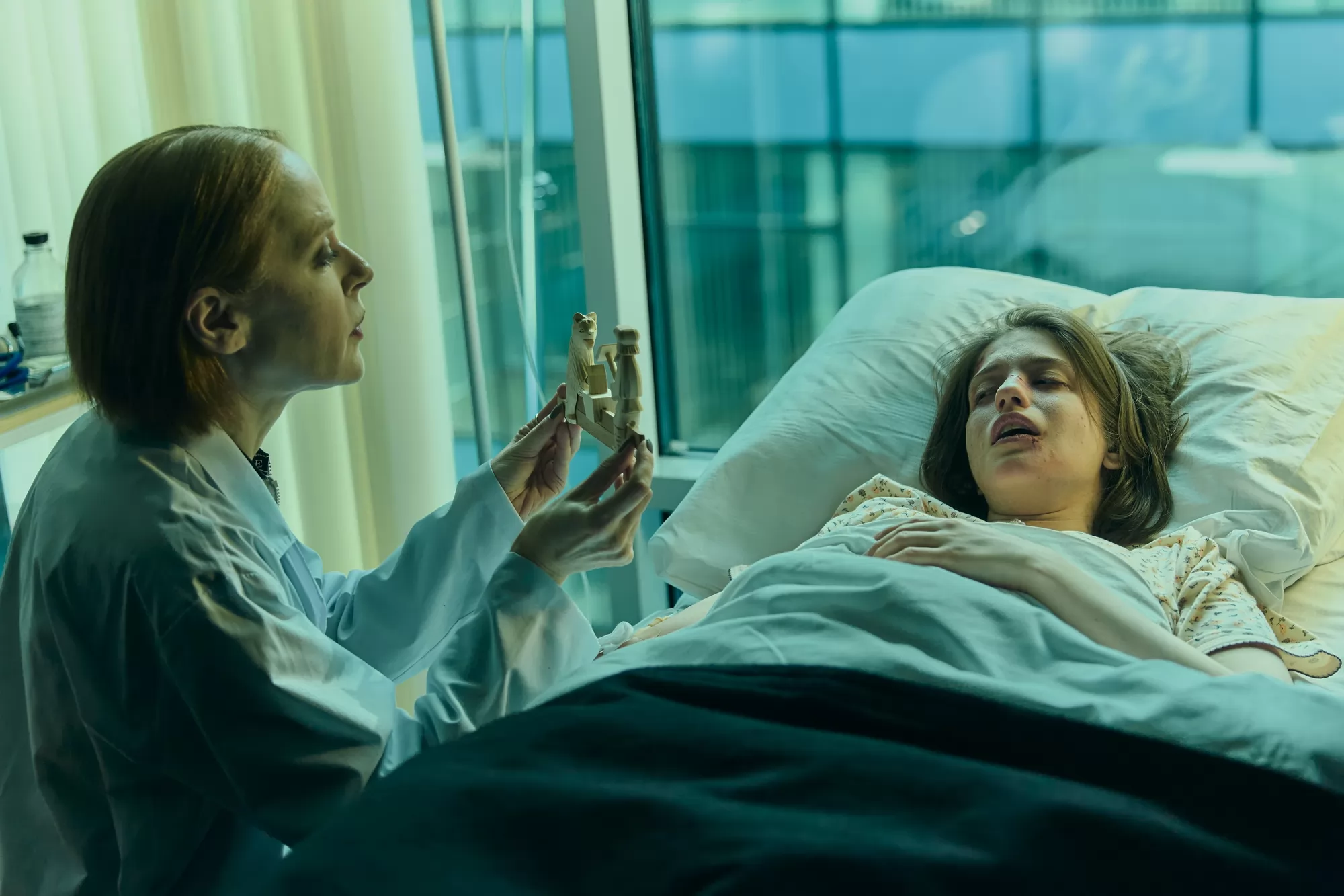 Сериал Игра в прятки (2025). Кадр N259946