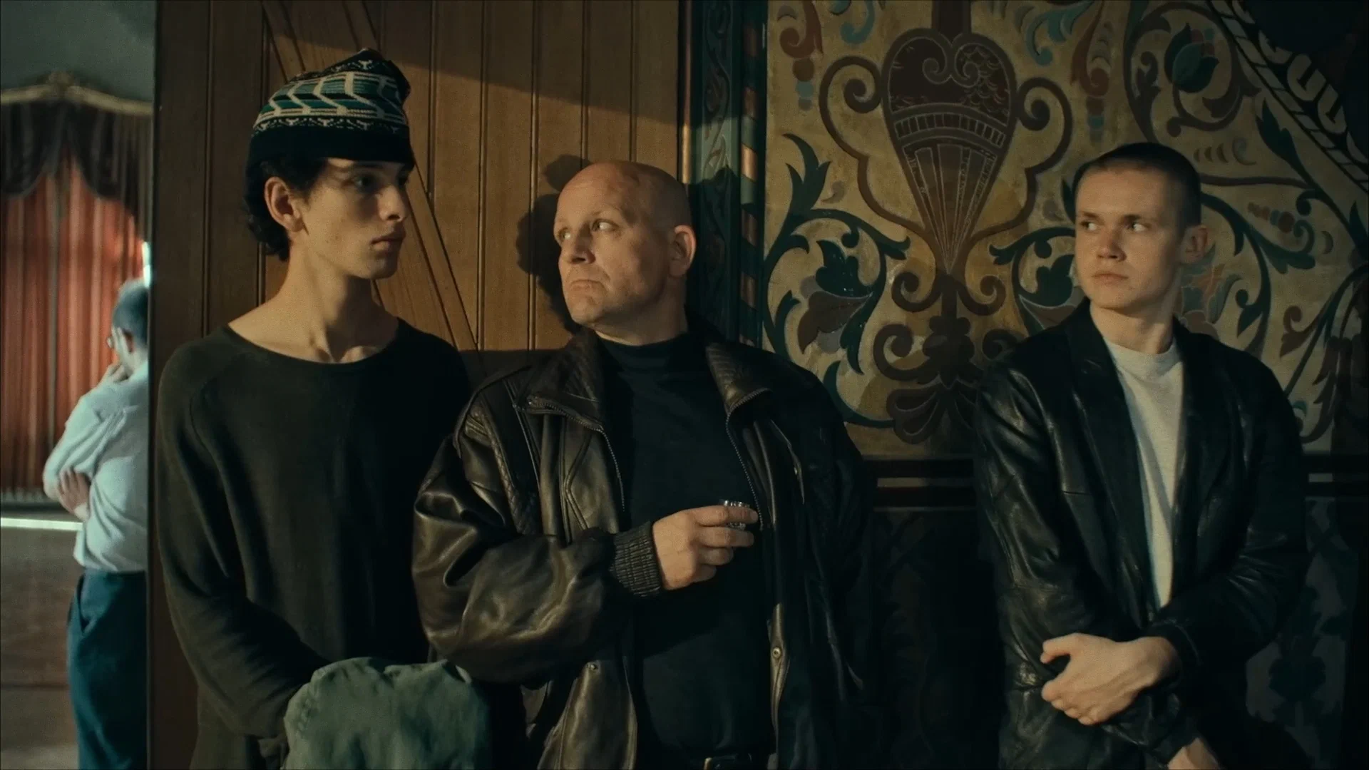 Сериал Путешествие на солнце и обратно (2025). Кадр N260407