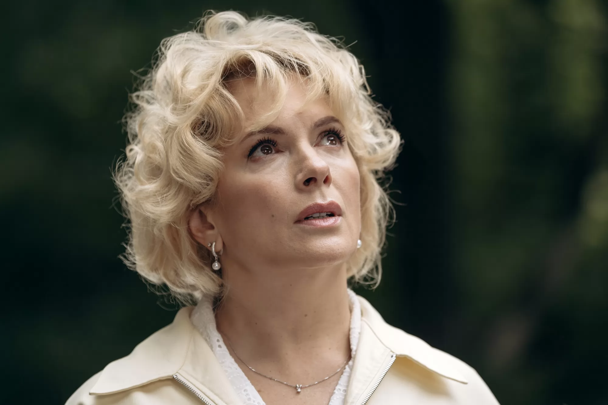 Сериал Анна Медиум (2021-2025). Кадр N261531