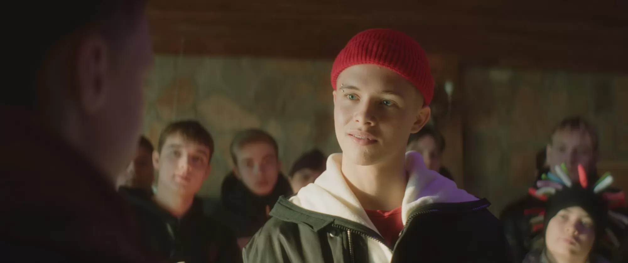 Фильм Иван Семенов. Первый поцелуй (2025). Кадр N261833