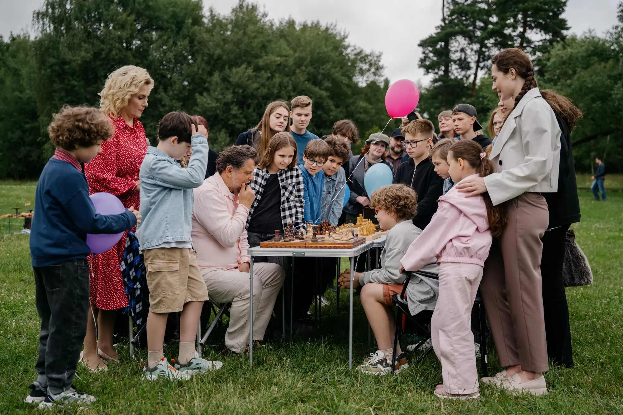Сериал Родители родителей (2024-2025). Кадр N262308