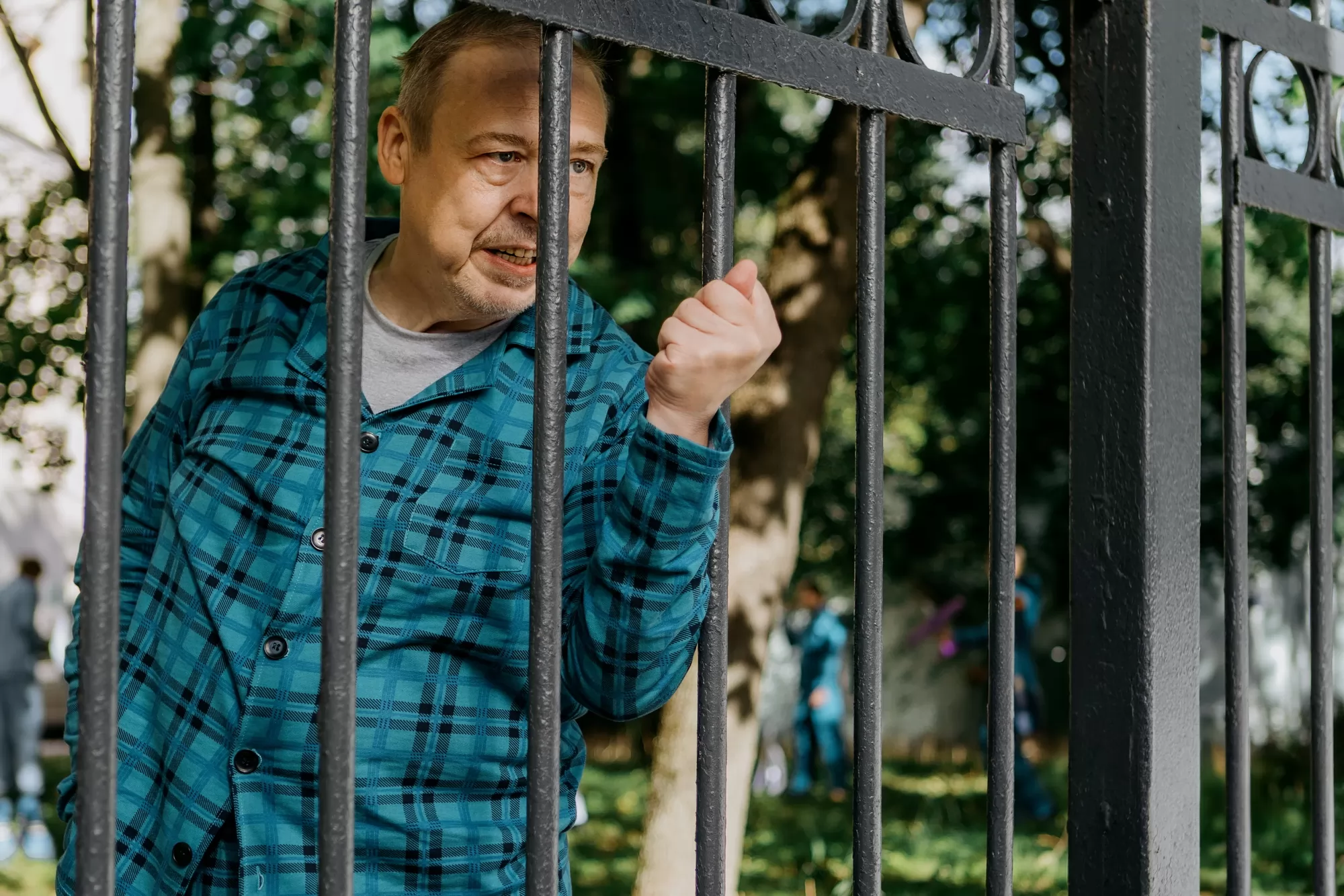 Сериал Осторожно, люди! (2025). Кадр N263020