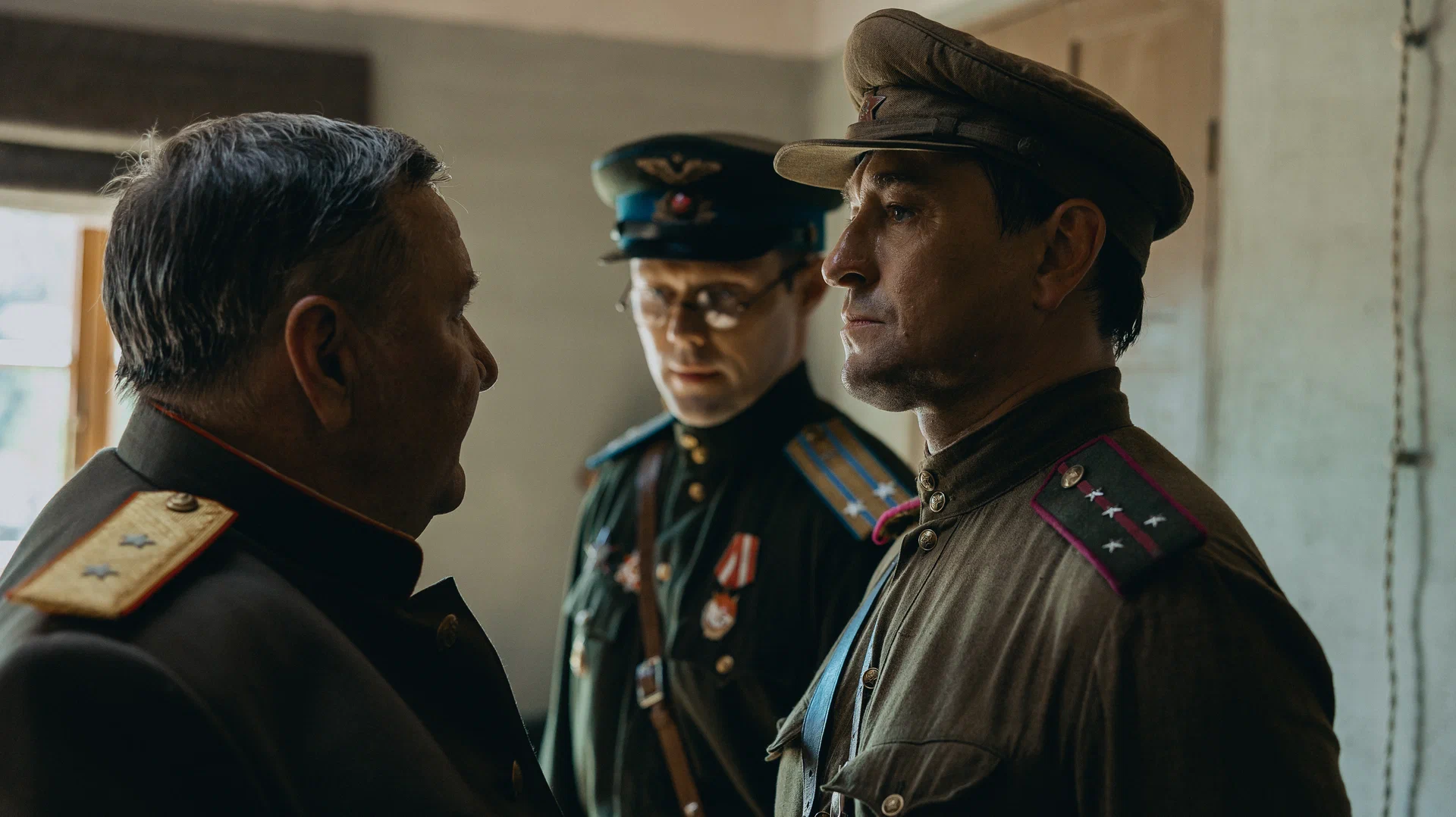 Фильм Август (2025). Кадр N264140