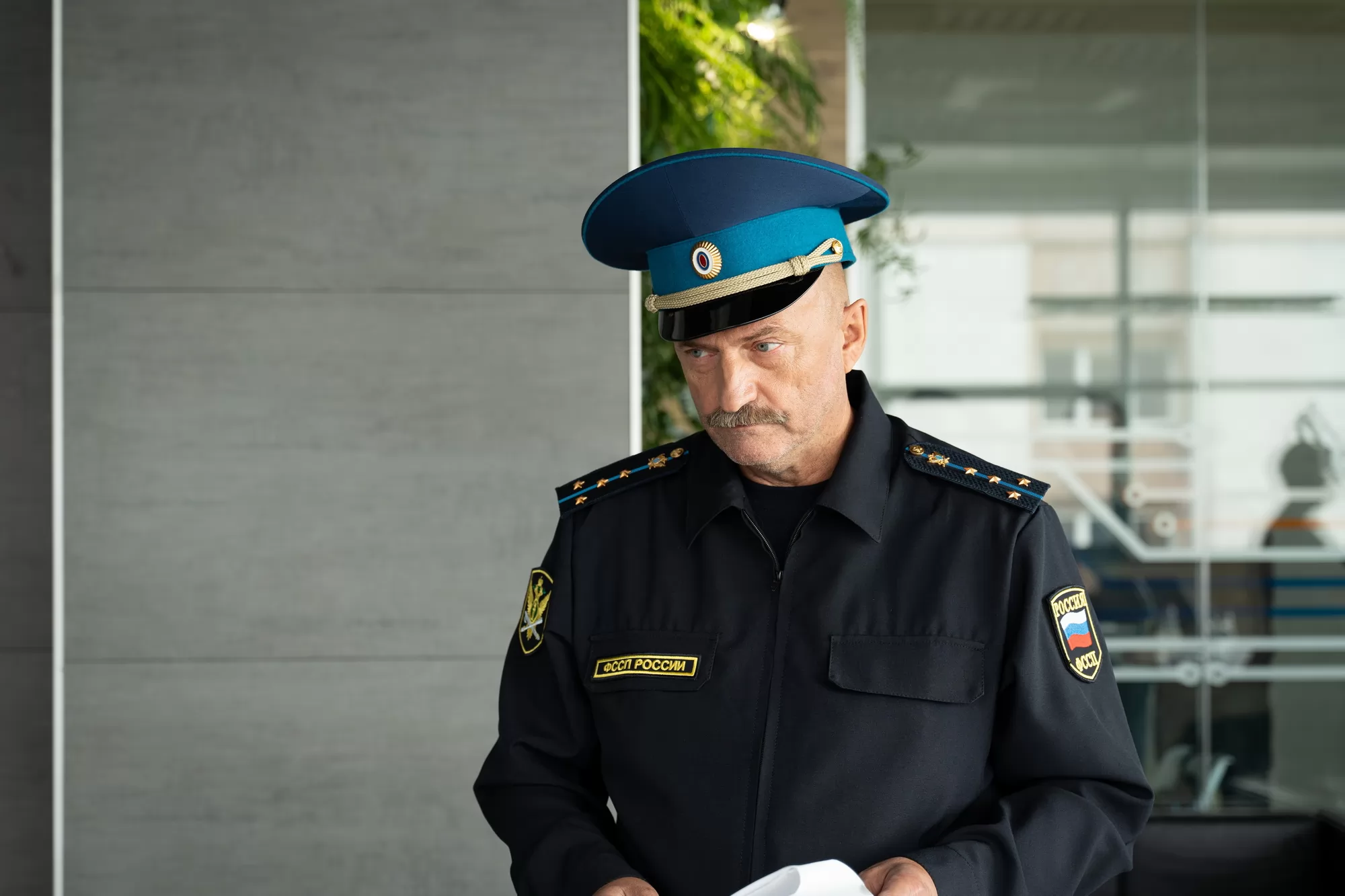 Сериал Доставка с гарантией (2026). Кадр N264340