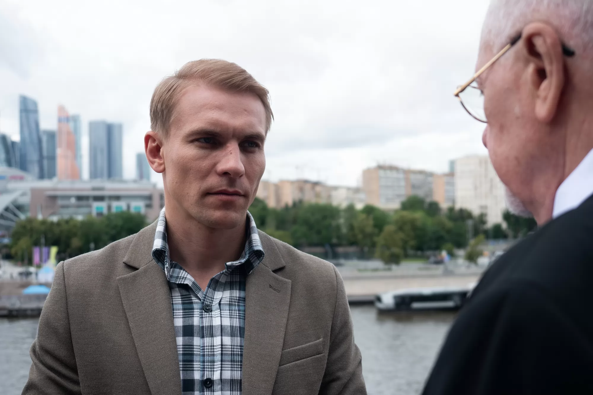 Сериал Враги (2026). Кадр N264898