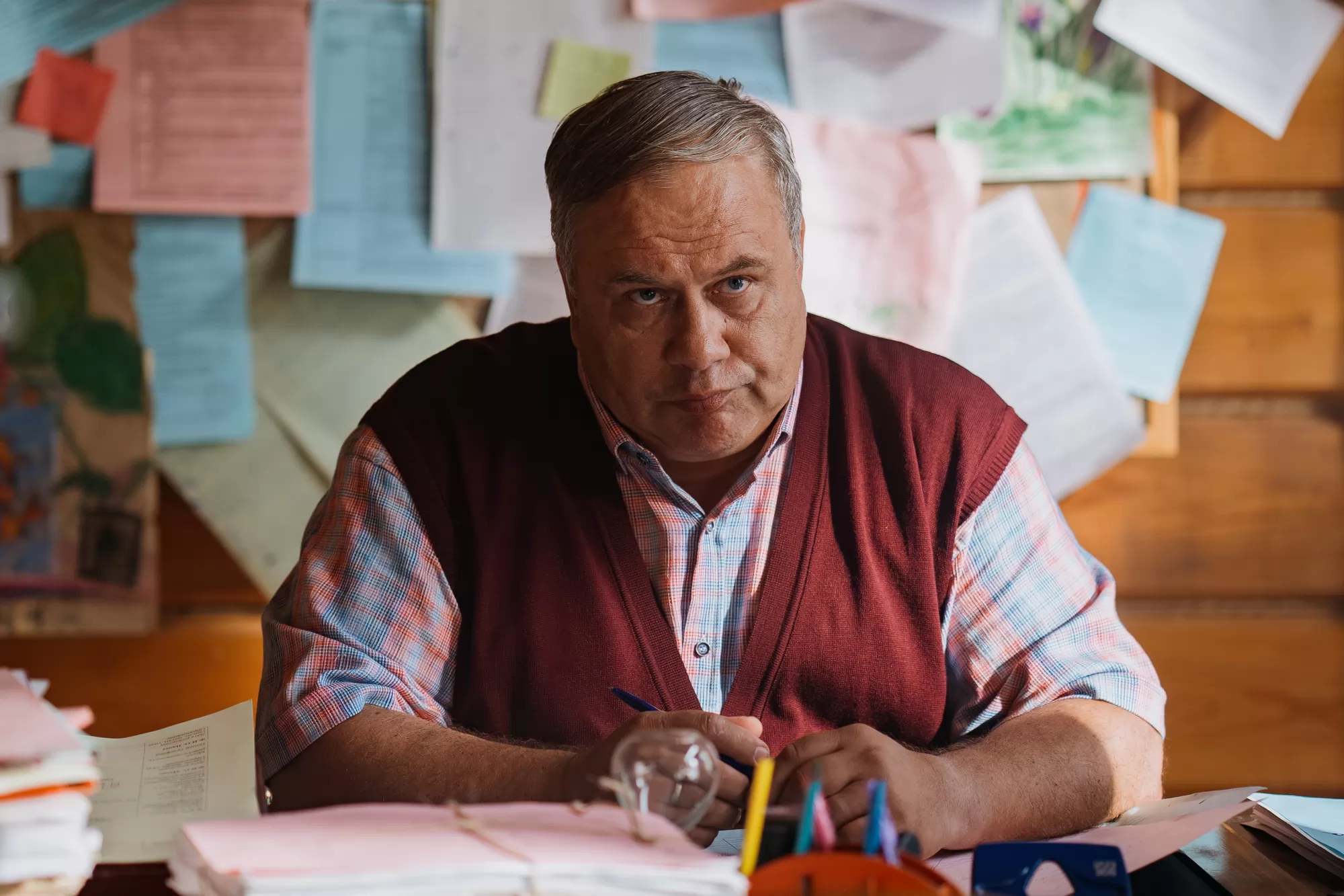 Сериал Мой папа - мэр (2025). Кадр N264916