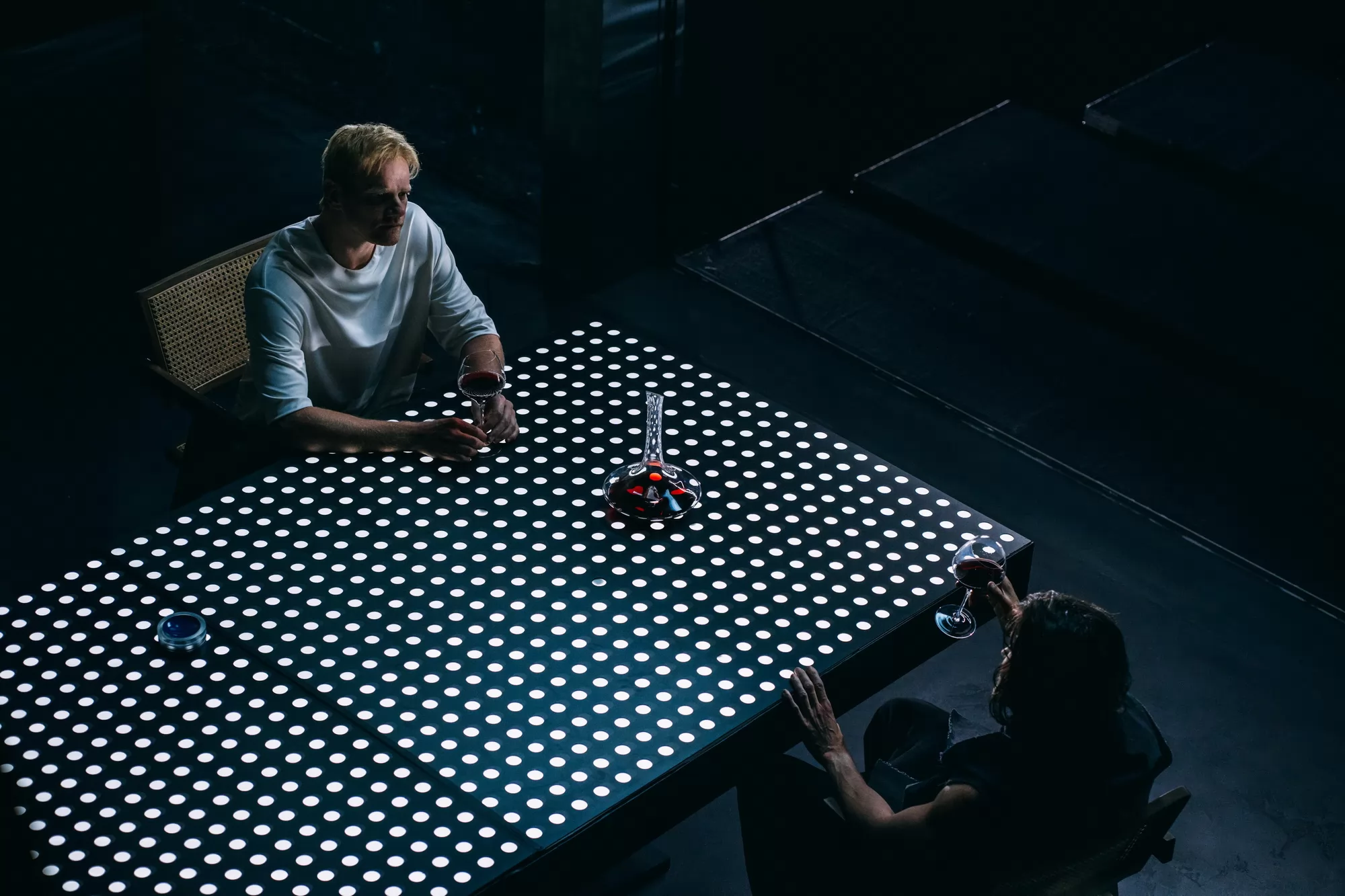 Сериал Полдень (2026). Кадр N265482