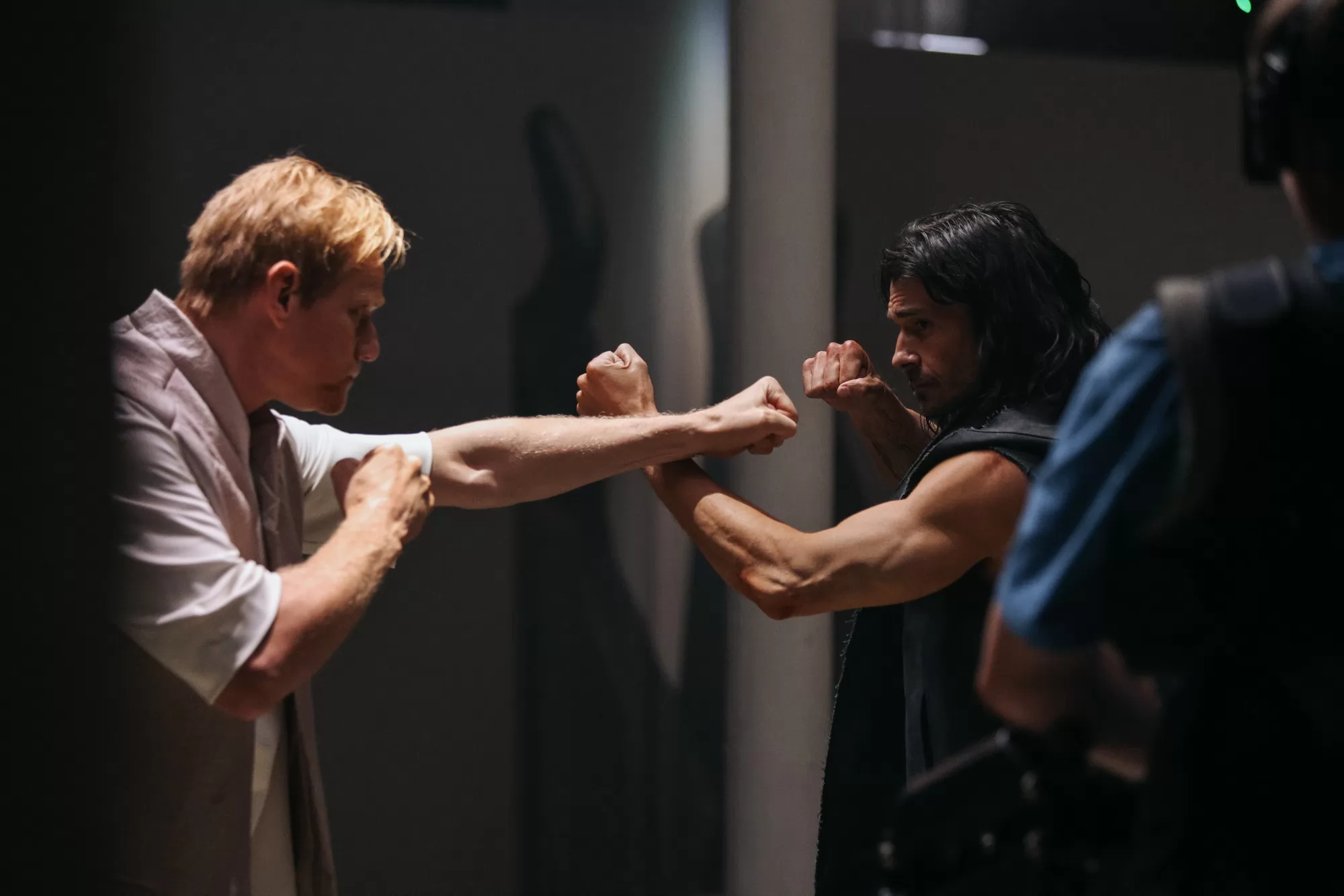 Сериал Полдень (2026). Кадр N265483