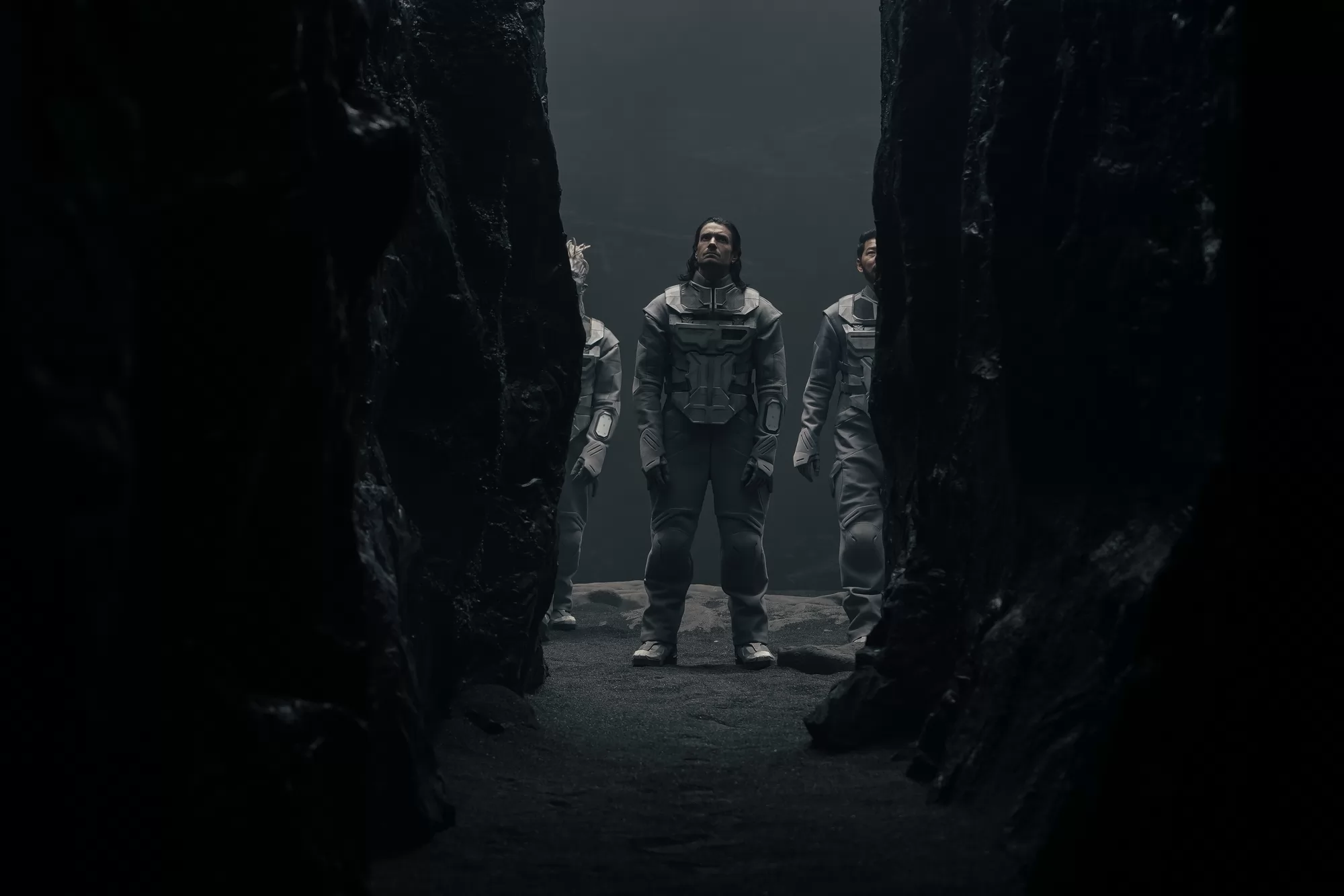 Сериал Полдень (2026). Кадр N265485