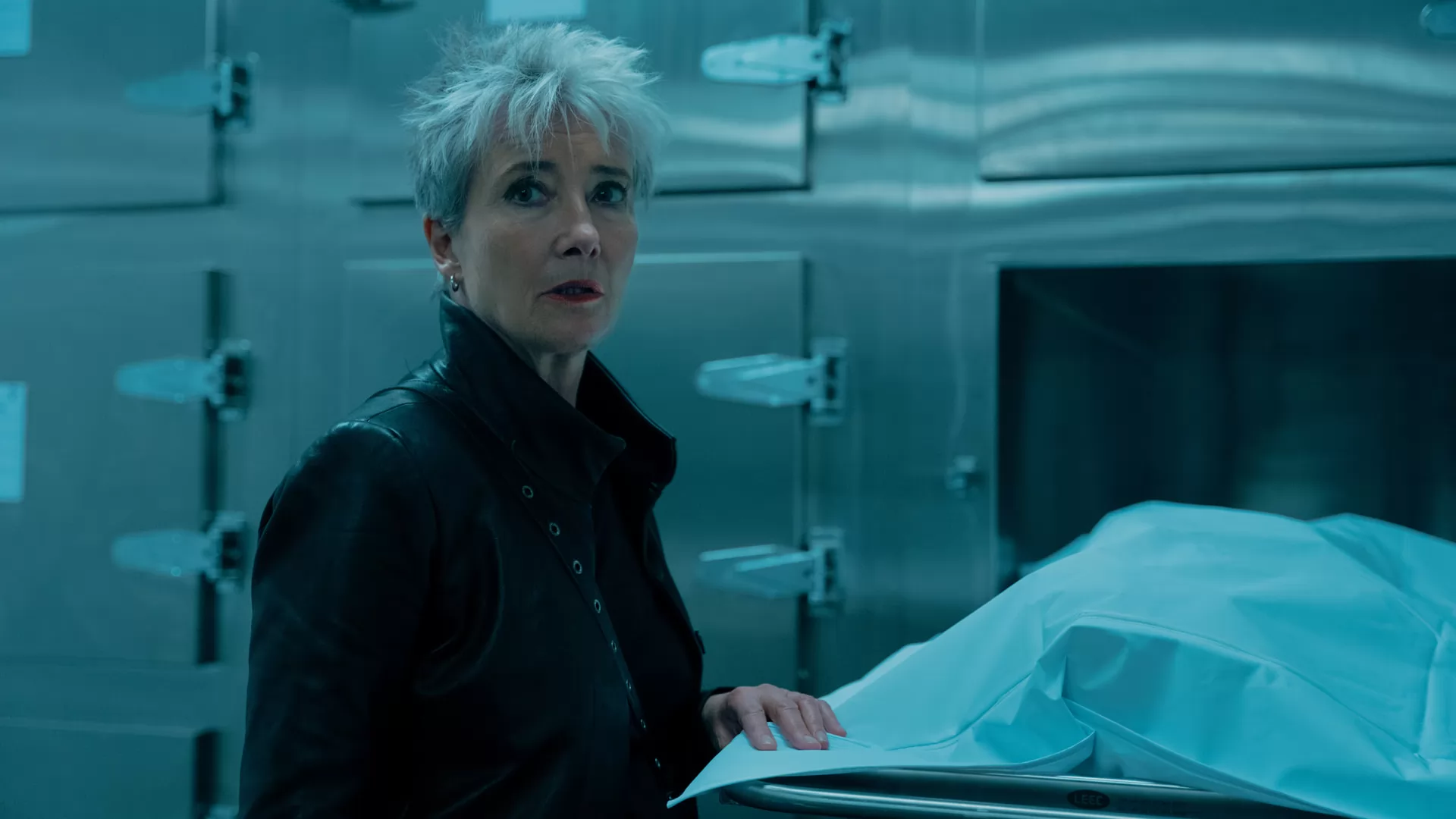 Сериал По кладбищенской дороге (2025). Кадр N265888