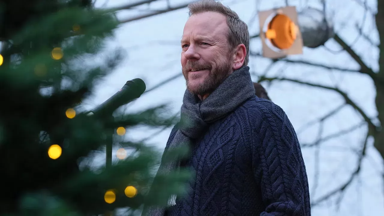 Фильм Звезда не того масштаба (2025). Кадр N266569