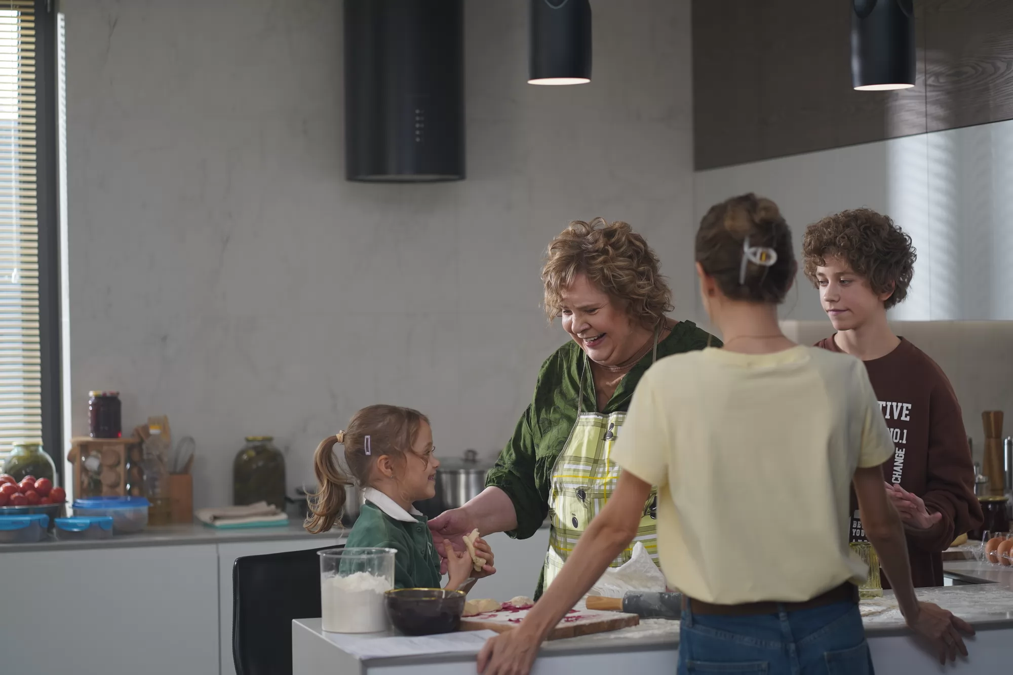 Фильм Между нами, девочками (2026). Кадр N266655