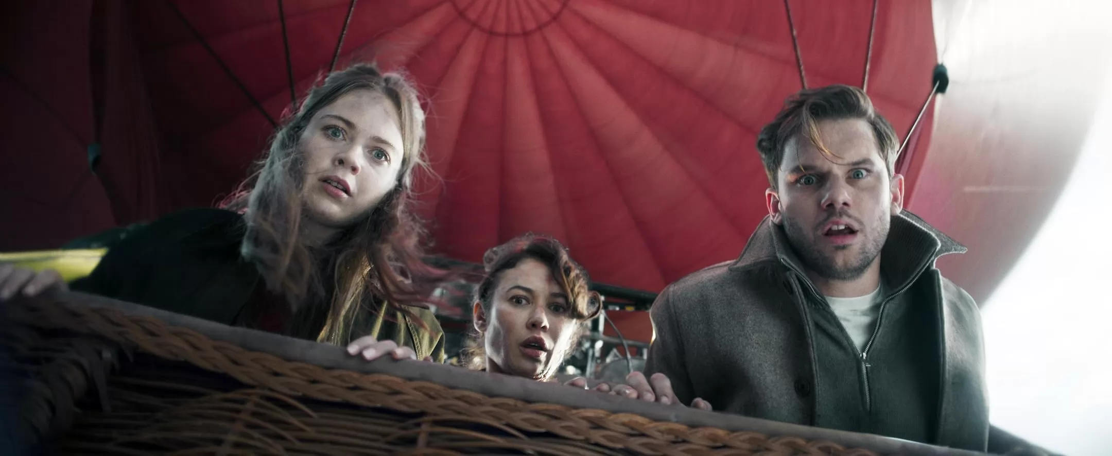 Фильм Турбулентность (2025). Кадр N266666