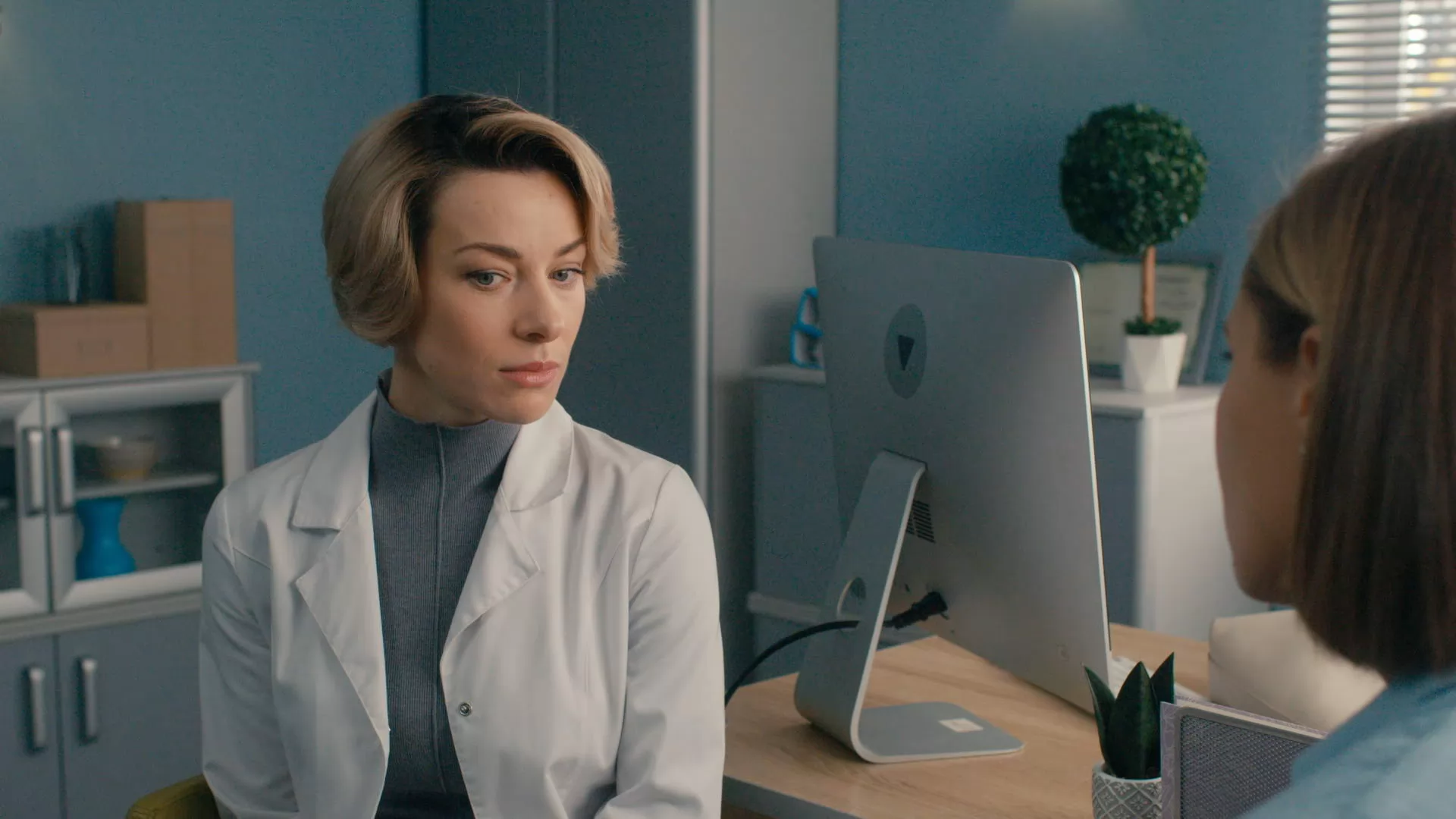 Сериал Акушер (2023-2025). Кадр N266733