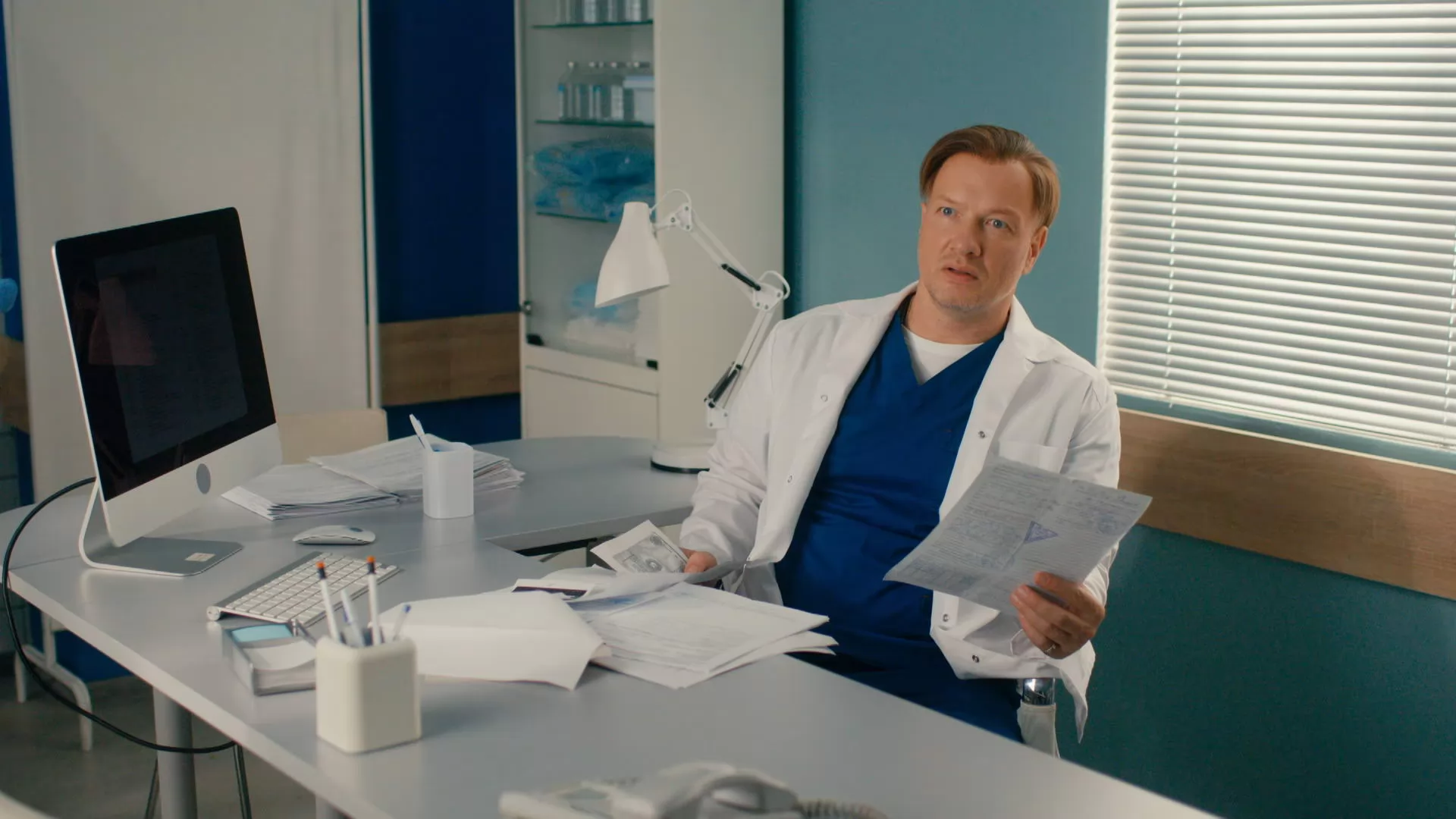 Сериал Акушер (2023-2025). Кадр N266725