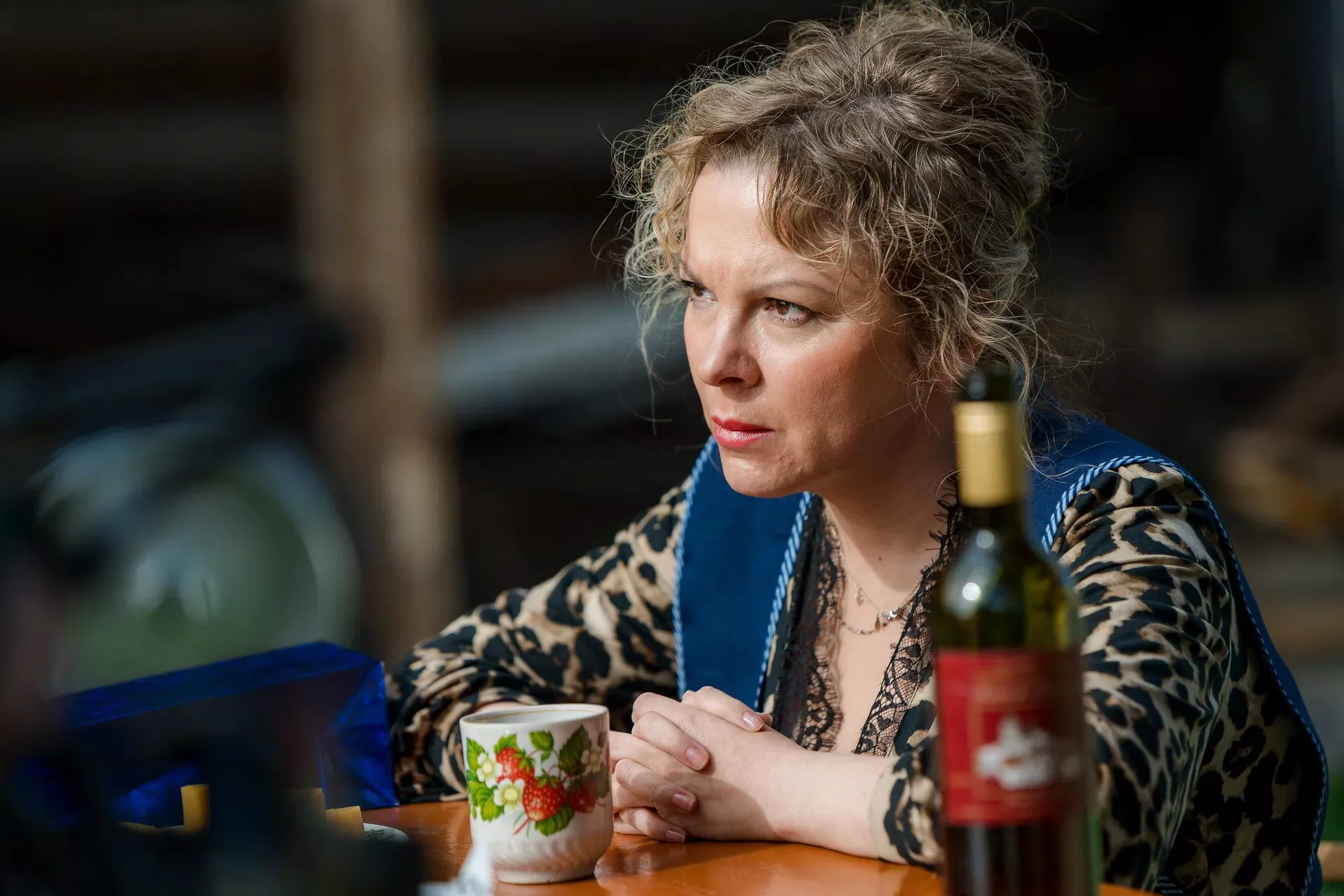 Сериал Враги (2026). Кадр N267140