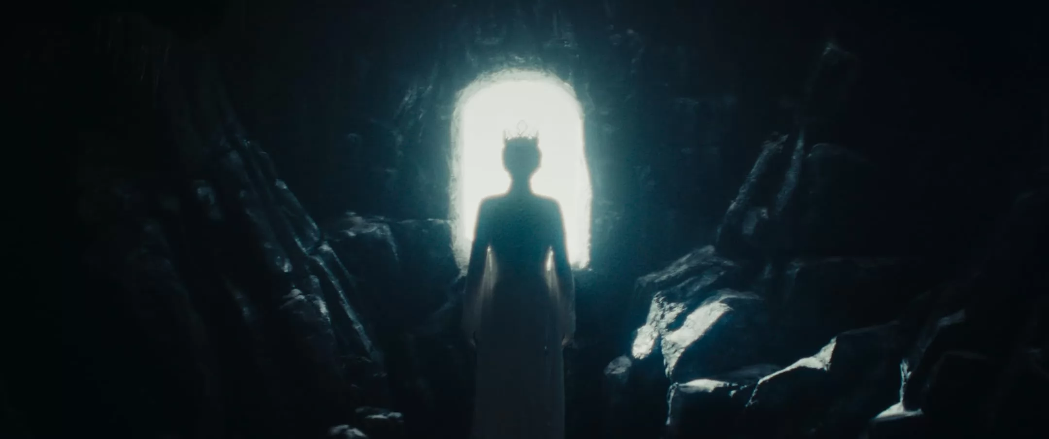 Фильм Ледяная башня (2025). Кадр N267180