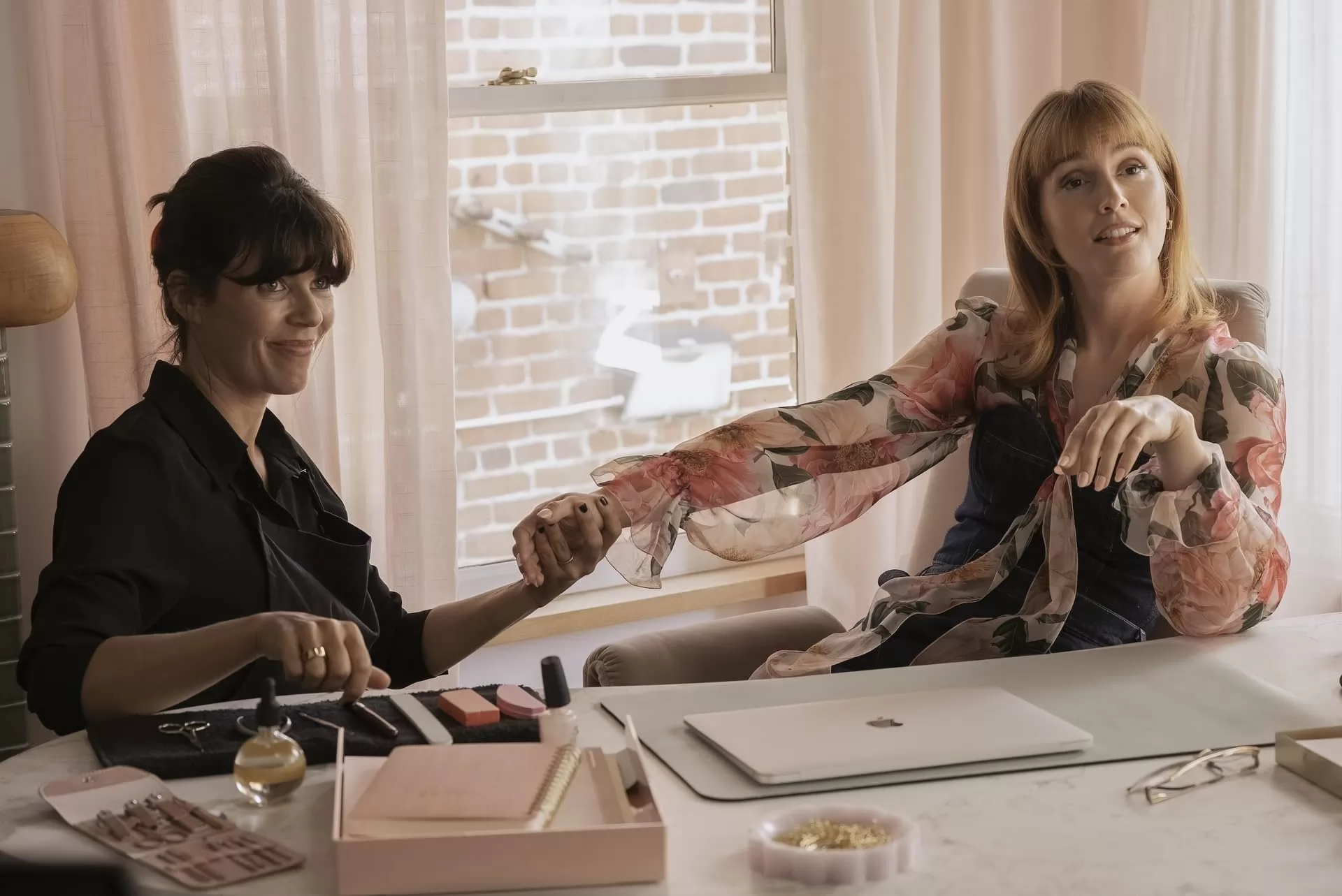 Сериал Я люблю Лос-Анджелес (2025). Кадр N267190