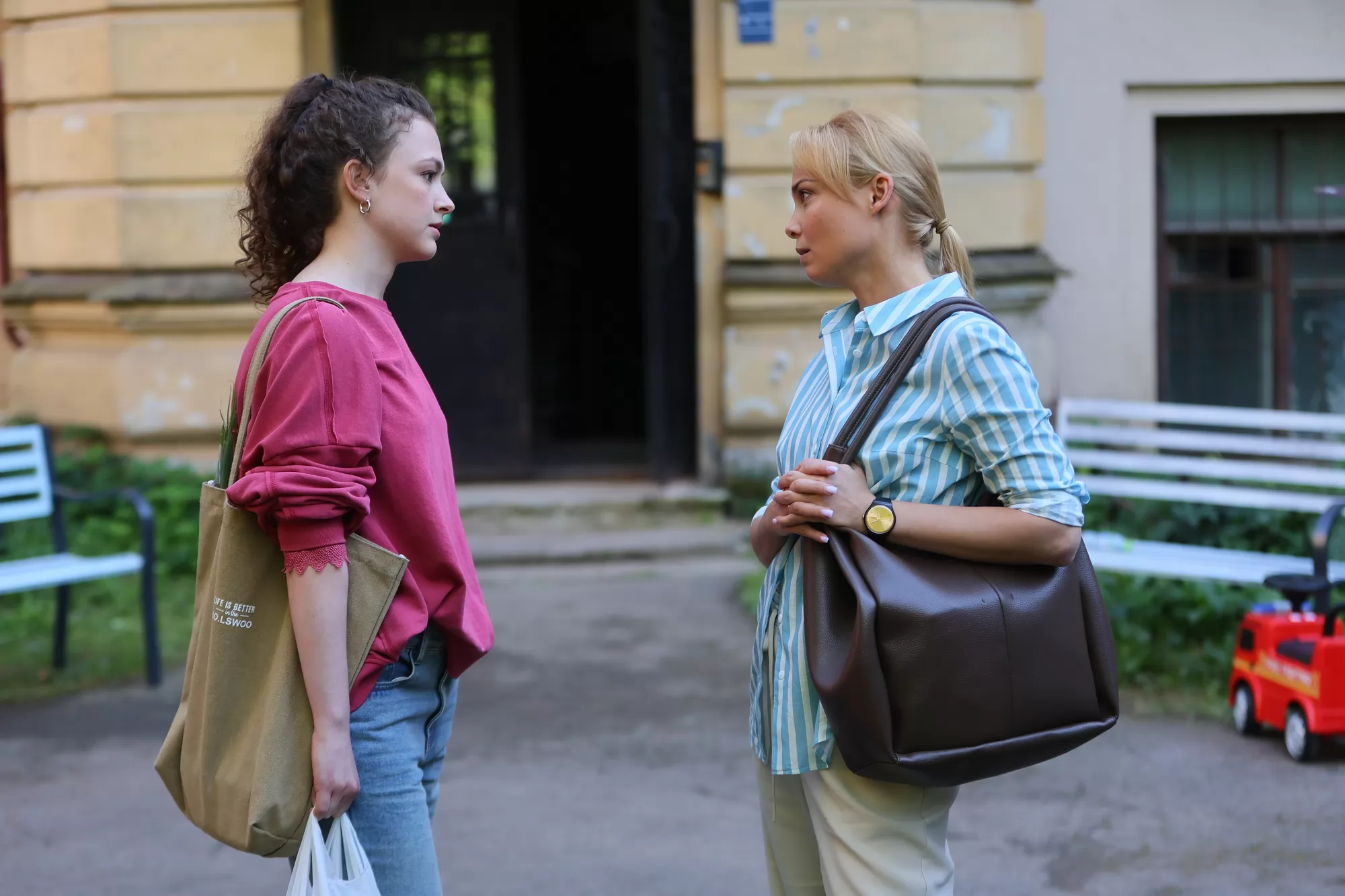 Сериал Жены спасателей (2026). Кадр N267340