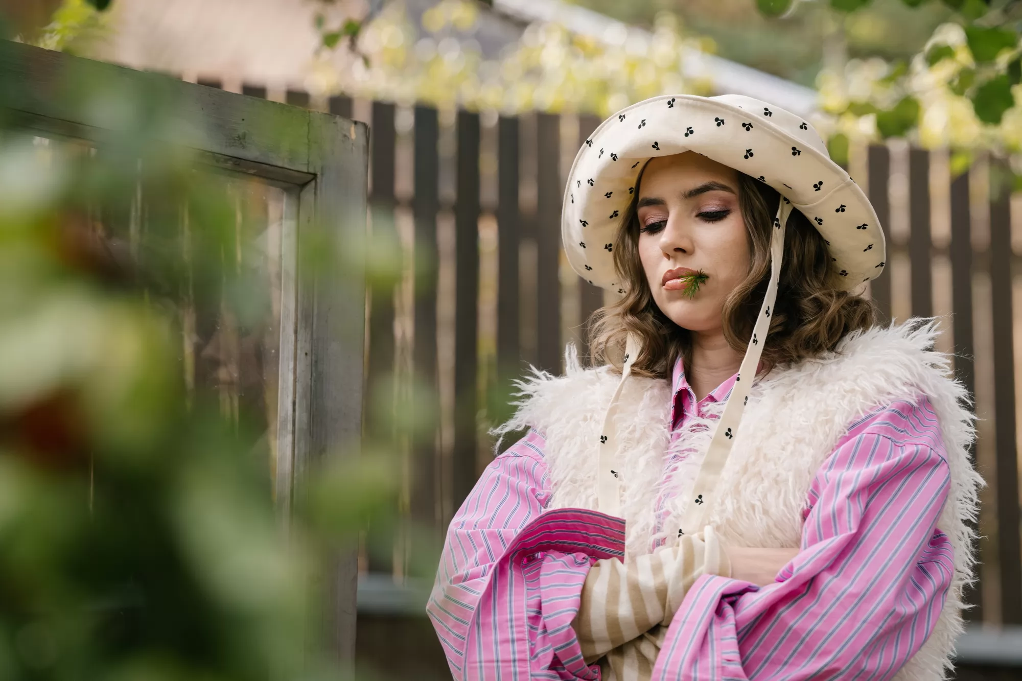 Π‘Π΅ΡΠΈΠ°Π» ΠΡΠ°Π·Π΄Π½ΠΈΠΊΠΈ (2023-2025). ΠΠ°Π΄Ρ N267541