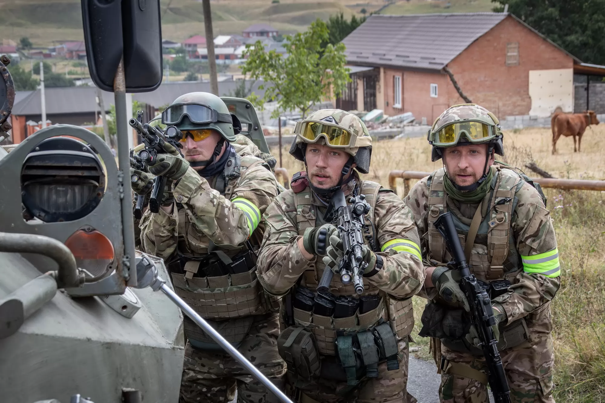 Сериал Спецы (2026). Кадр N267573