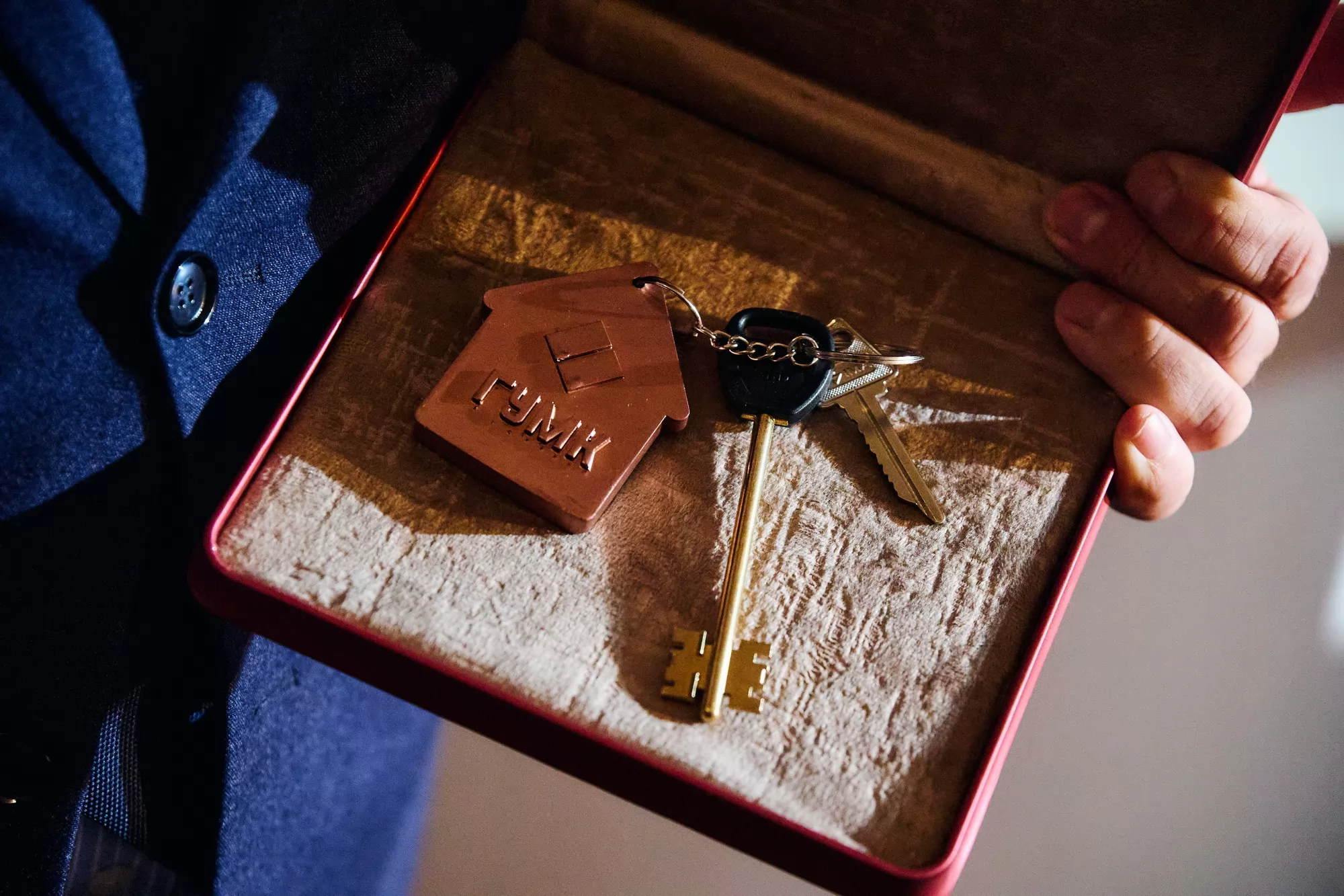 Сериал Пора на завод (2026). Кадр N268223