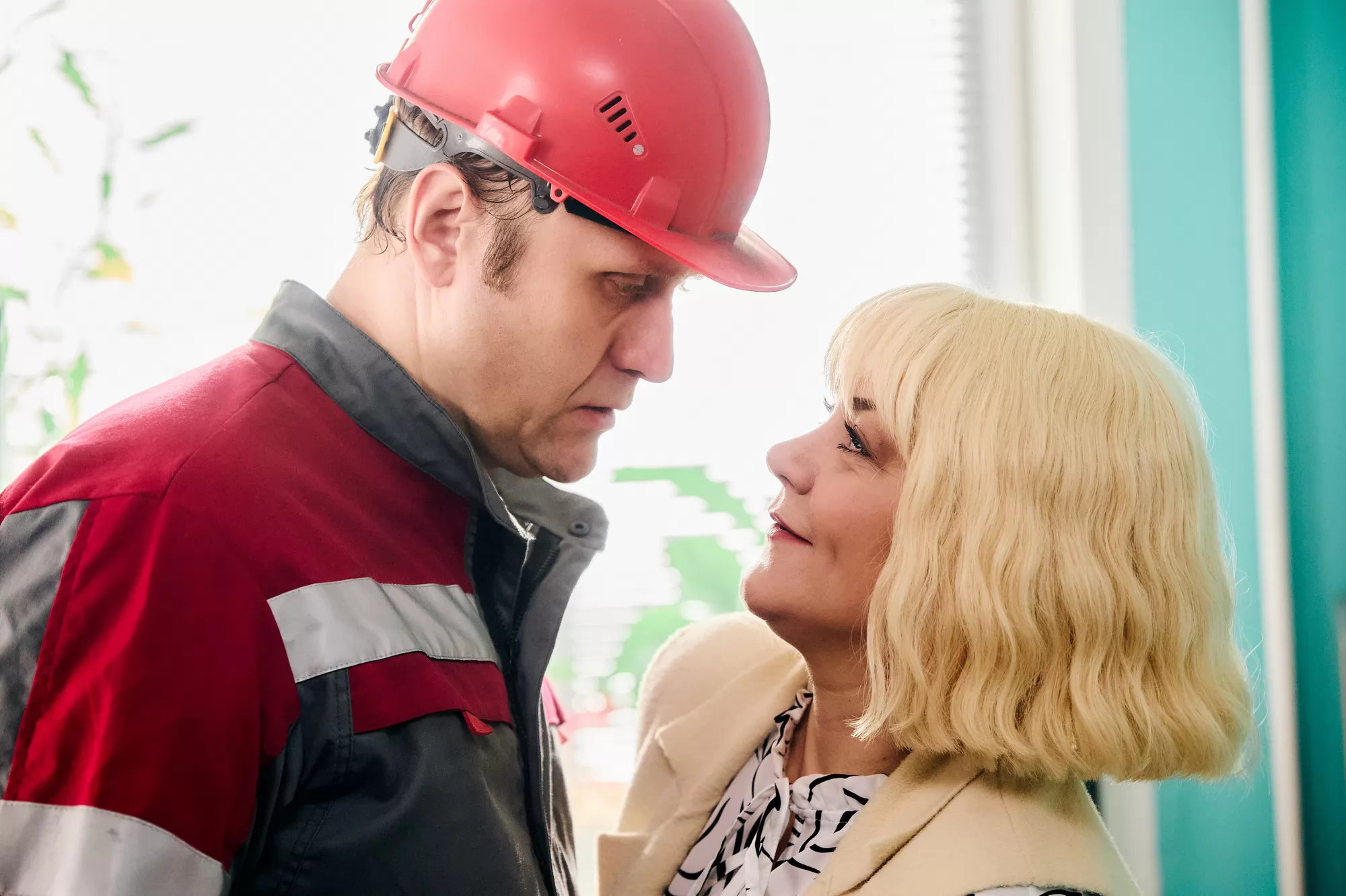 Сериал Пора на завод (2026). Кадр N268227