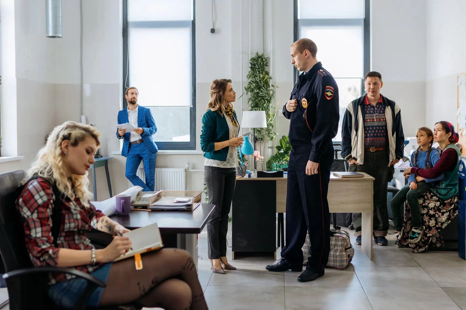 Сериал Люба Управдом (2026). Кадр N268280