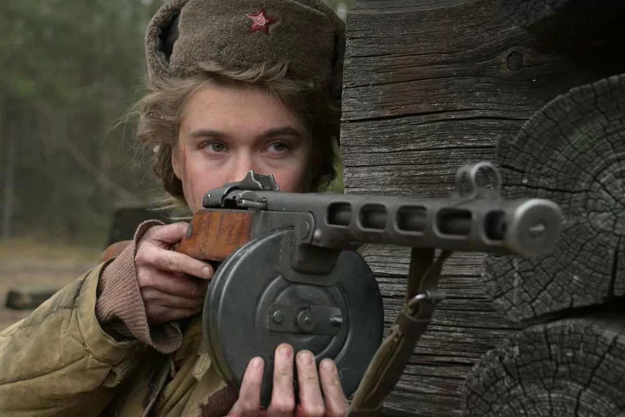 Фильм Спасти бессмертного (2026). Кадр N268428