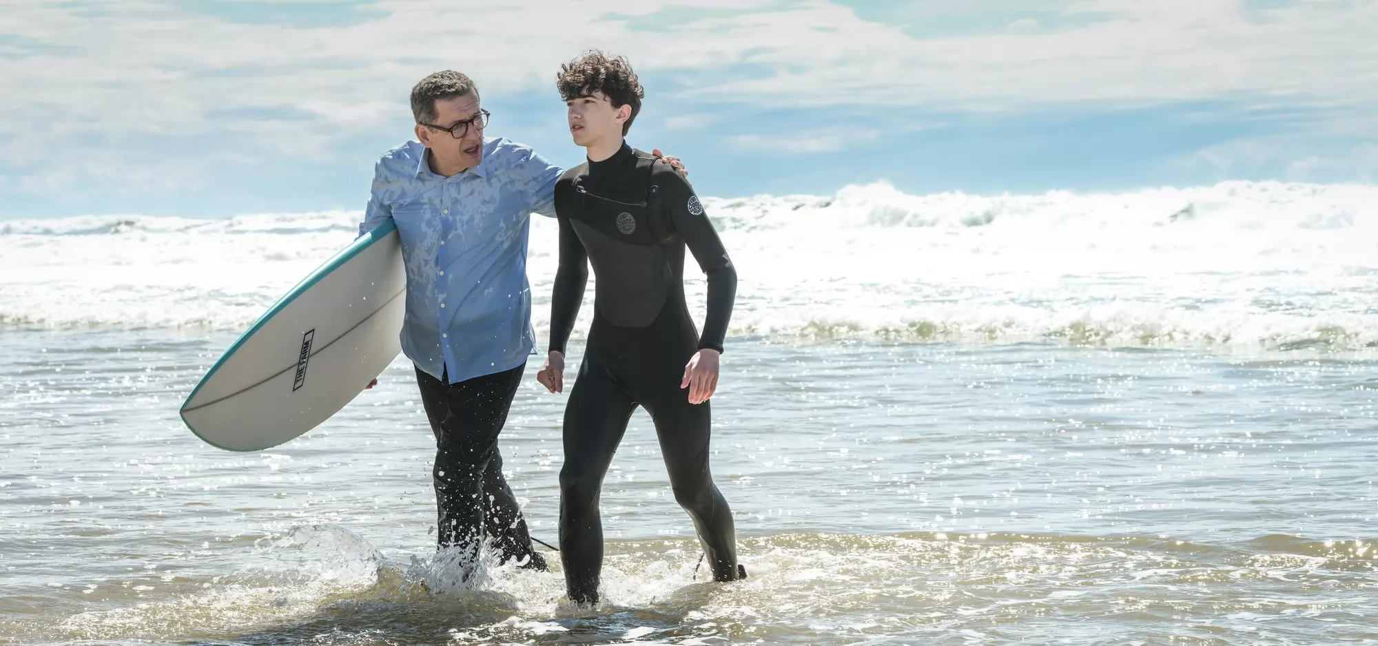 Фильм Отпуск по семейным обстоятельствам (2025). Кадр N268502