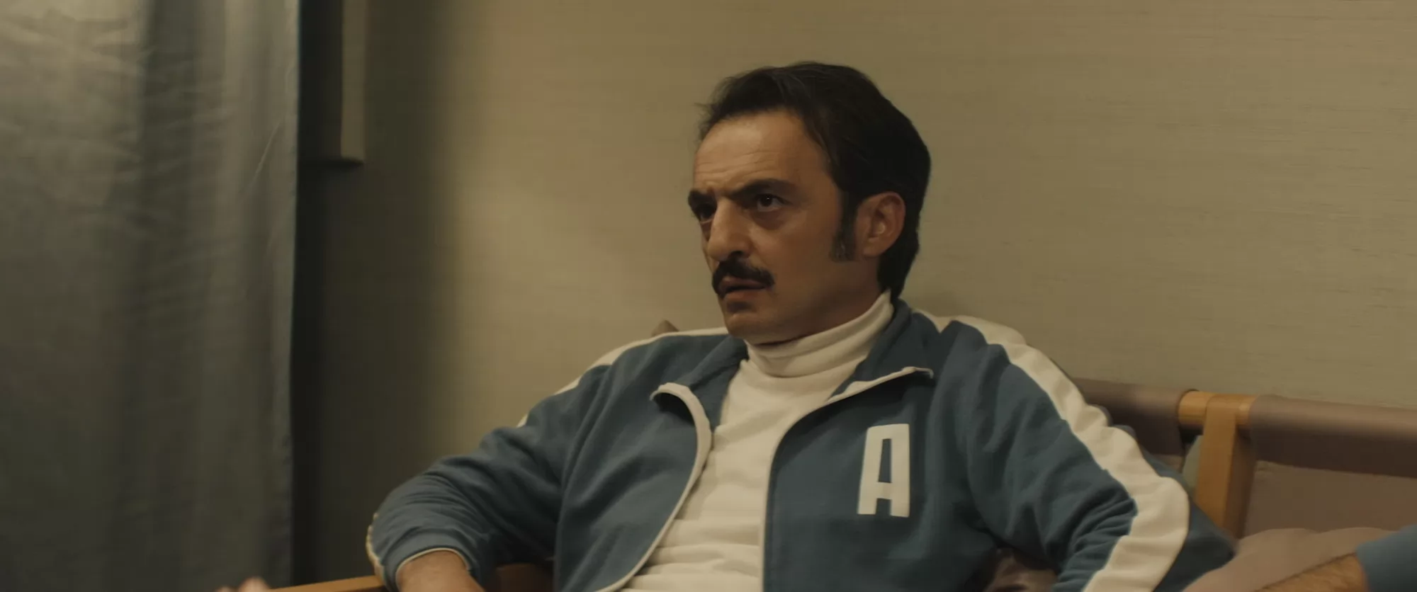 Фильм Золотой дубль (2026). Кадр N268533