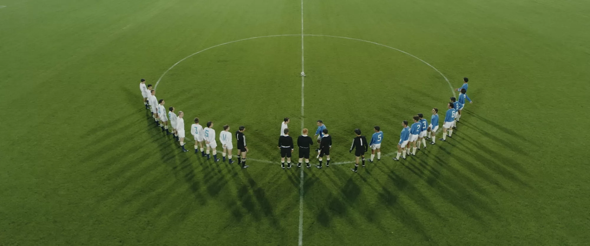 Фильм Золотой дубль (2026). Кадр N268539