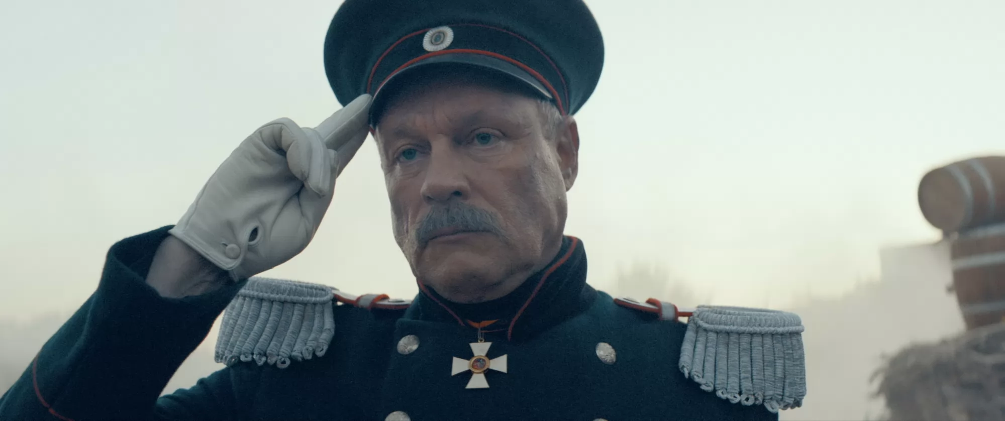 Сериал Три друга, клад и матрос Кошка (2025). Кадр N268545