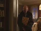 Превью кадра #253951 из сериала "Дорогой родственник"  (2025)
