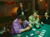 Кадры к сериалу "Нам покер"