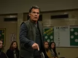 Превью кадра #258981 к фильму "Оружие" (2025)
