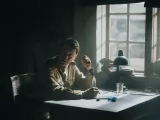 Превью кадра #264171 из фильма "Август"  (2025)