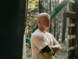 Превью кадра #264783 из фильма "Лысый нянь"  (2025)