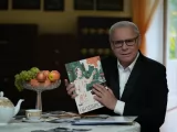 Превью кадра #264860 из фильма "Екатерина Фурцева. Невыносимая легкость бытия"  (2025)