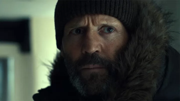 Джейсон Стэйтем бросает вызов в дублированном трейлере боевика "Убежище"