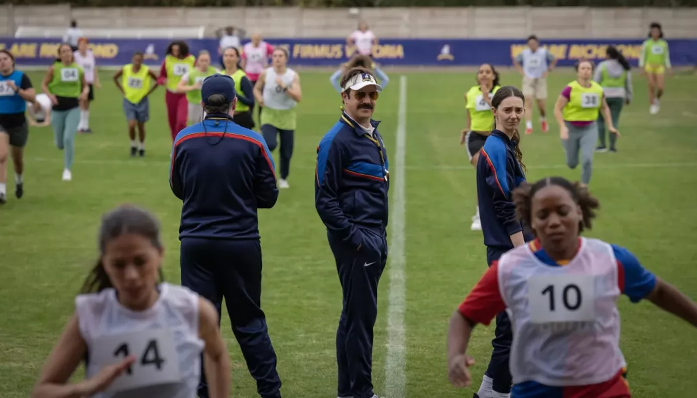 Объявлено время выхода четвертого сезона сериала Тед Лассо