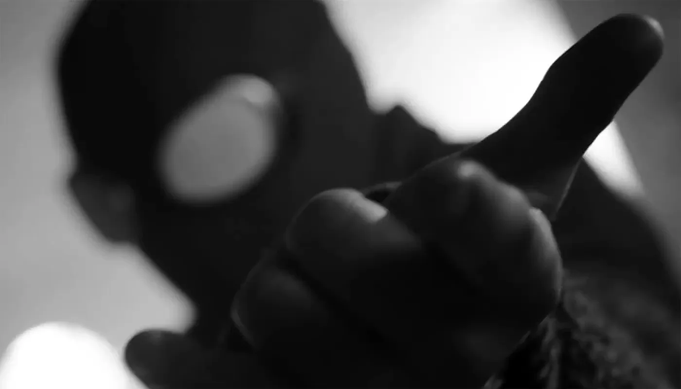 Николас Кейдж плетет паутину в трейлере сериала Паук-Нуар